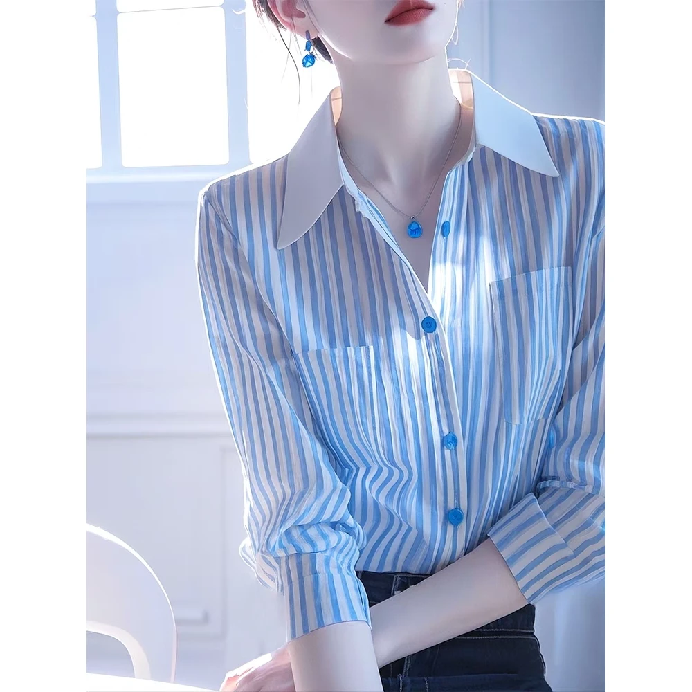 今年爆款独特超好看蓝色条纹衬衫女2025早春新款法式气质内搭衬衣