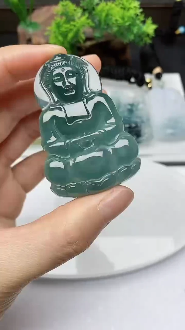 【闪购商品】翡翠颈饰未镶嵌