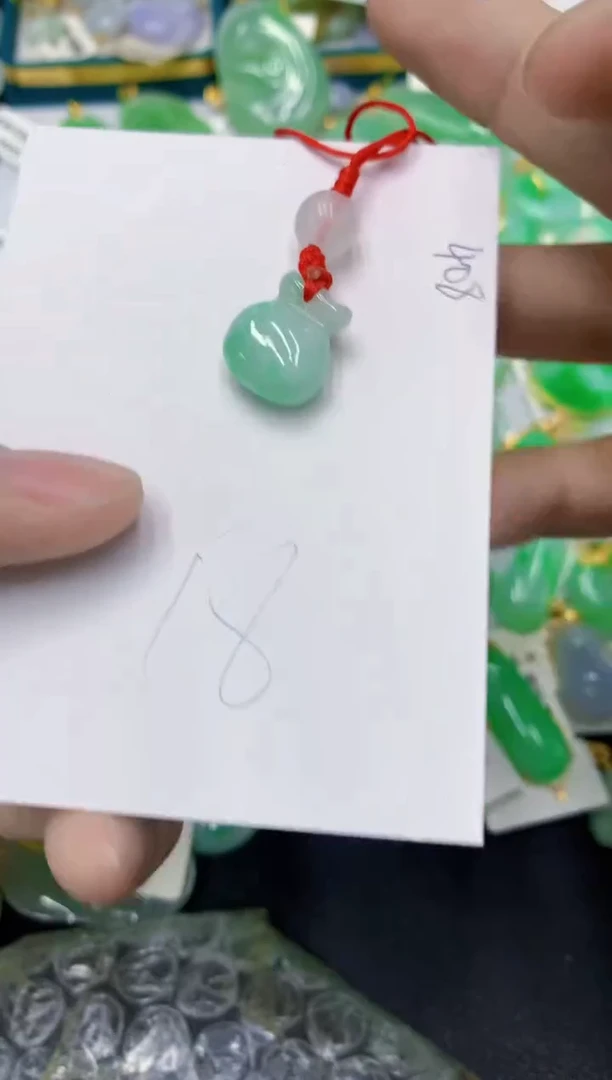 颈饰未镶嵌翡翠111111111111