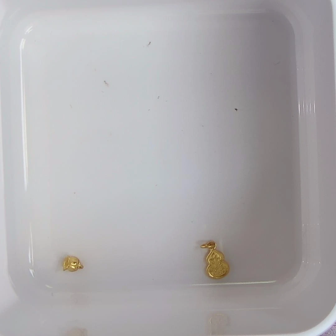 黄金足金小金 豆