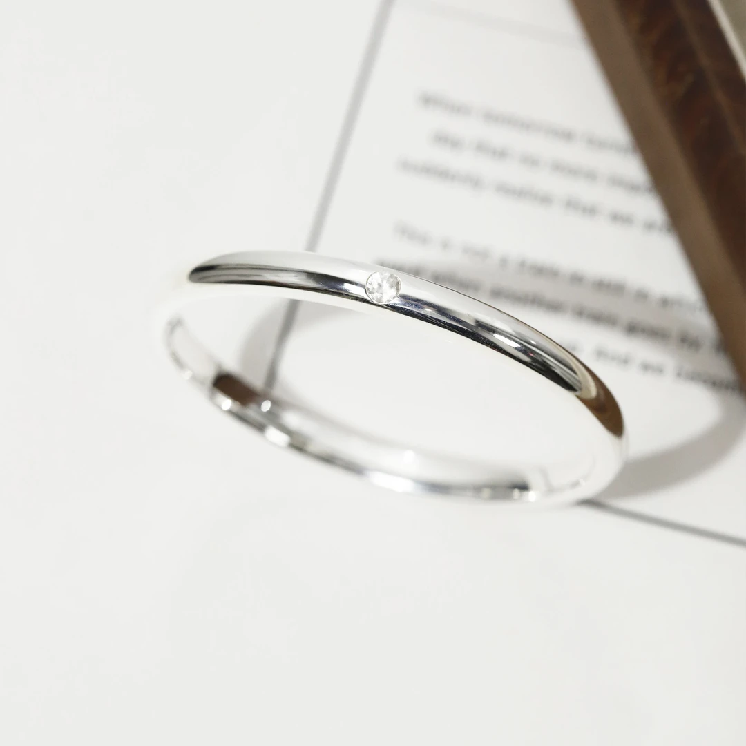 足银合成锆石手镯 足银光面素圈闭口手镯40g