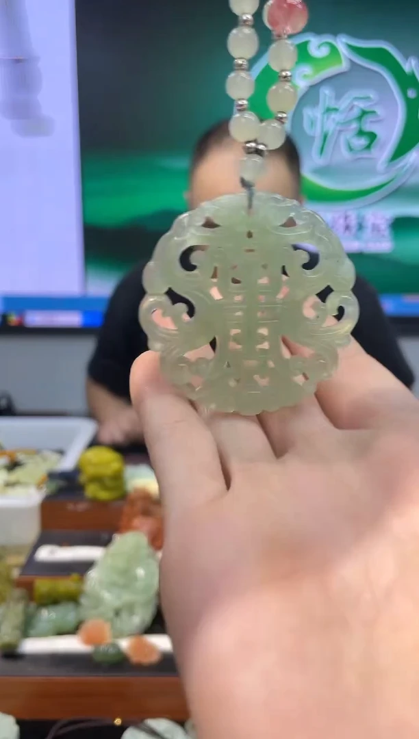 【闪购商品】岫玉吊坠未镶嵌·多样性发货*拍一发一