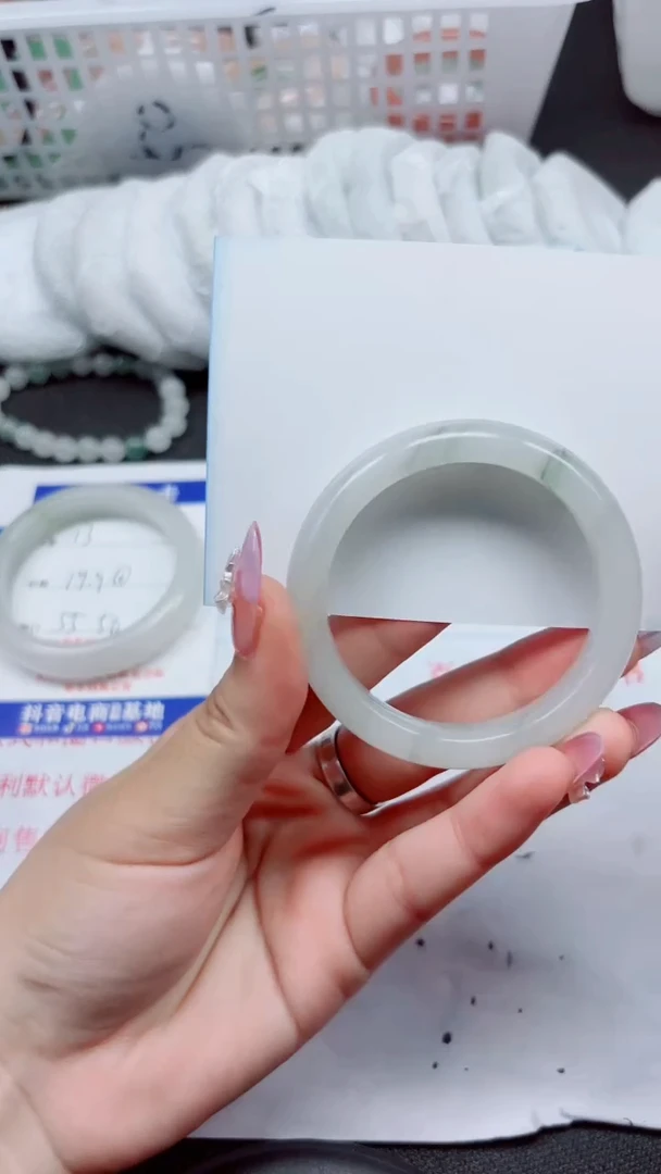 石英质玉手镯未镶嵌A14-50.51