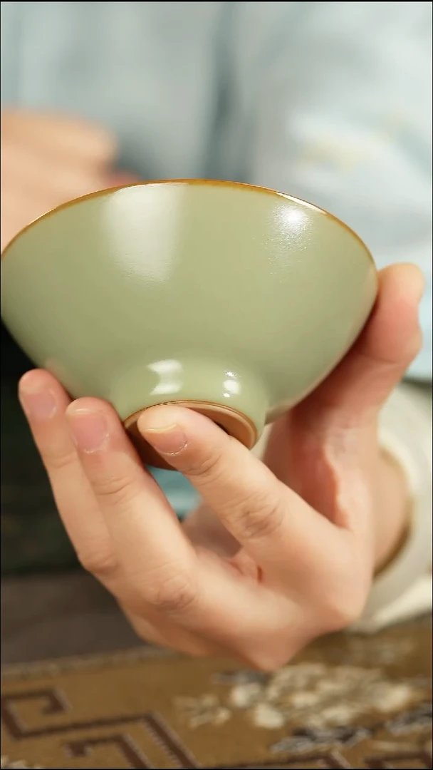 善窑厂汝窑粉青斗笠杯