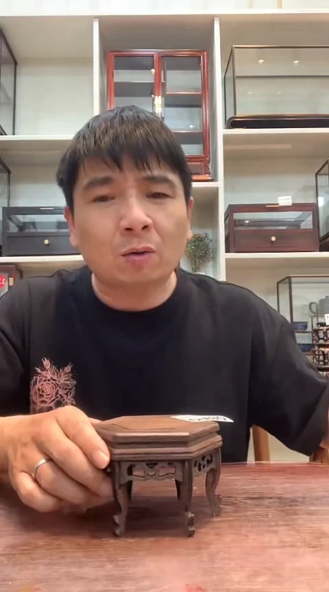 鸡翅木红木六角摆台480