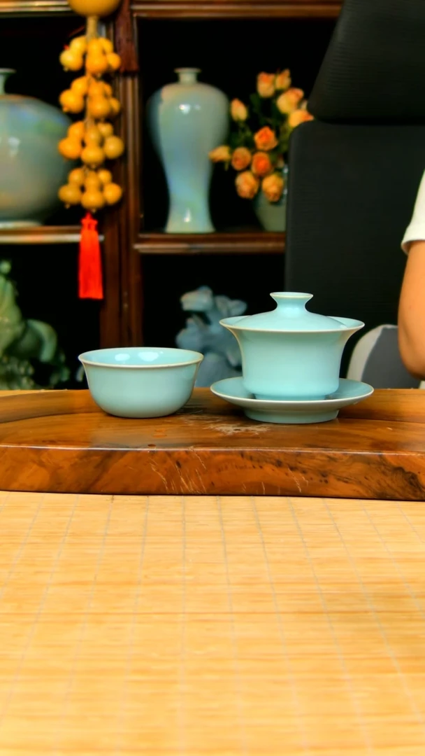 汝瓷A****?马蹄盖碗加鸡缸杯全手工一级品