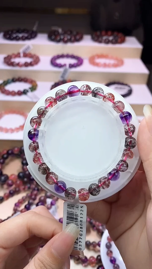【闪购商品】水晶手链未镶嵌黑加仑超七7m+