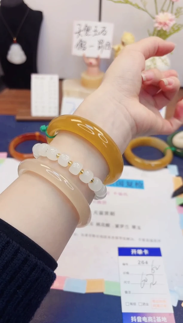 【闪购商品】石英质玉手镯未镶嵌264-财气镯-圈口60