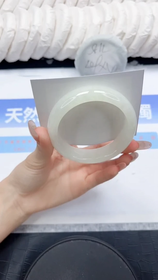 未镶嵌手镯和田玉246-603