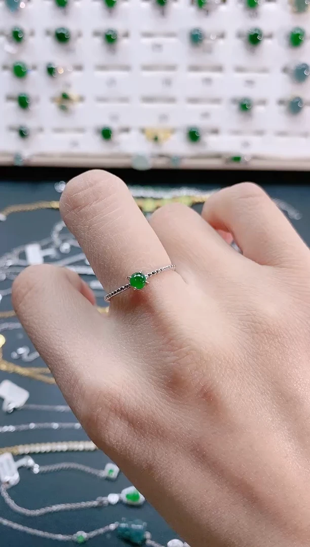 【闪购商品】翡翠戒指银S925镶嵌天然翡翠