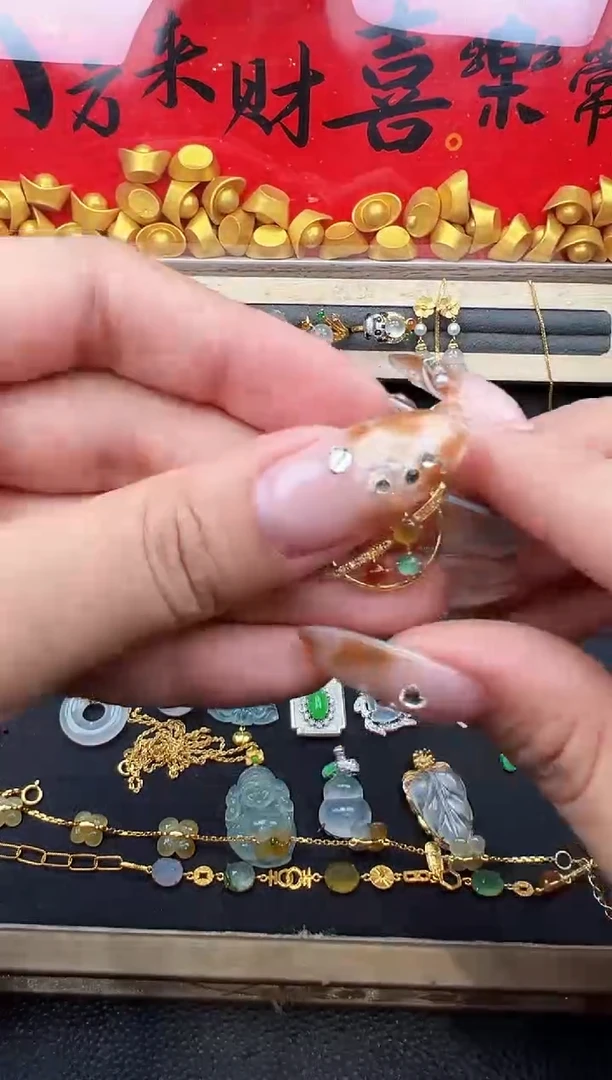 吊坠(不含链)18K金镶嵌翡翠勿拍