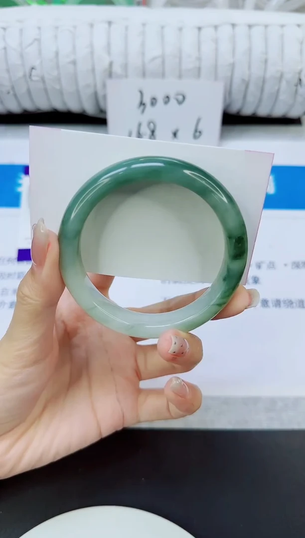 石英质玉手镯未镶嵌26/56