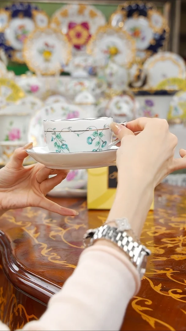 瓷米多家中古瓷器如图所示9787