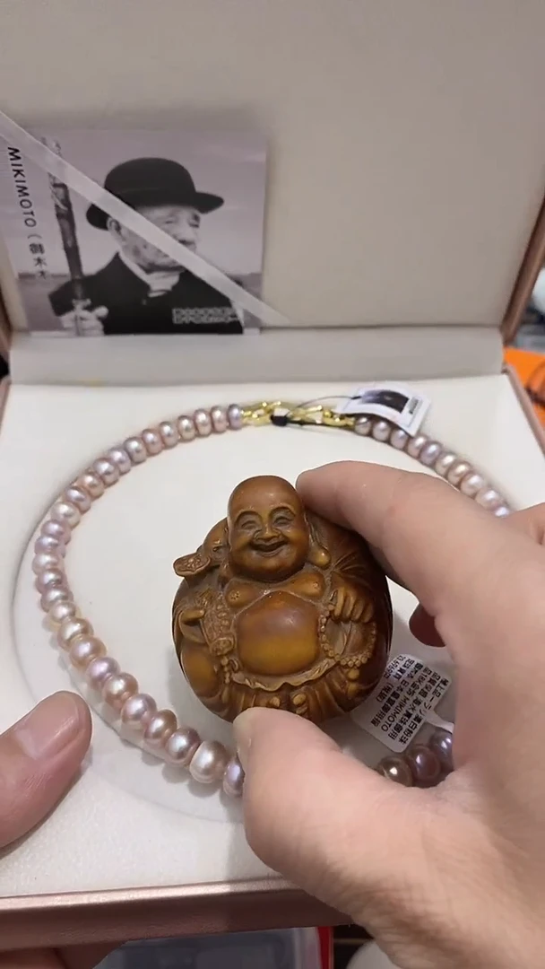 瓷片闪购商品 如图所示