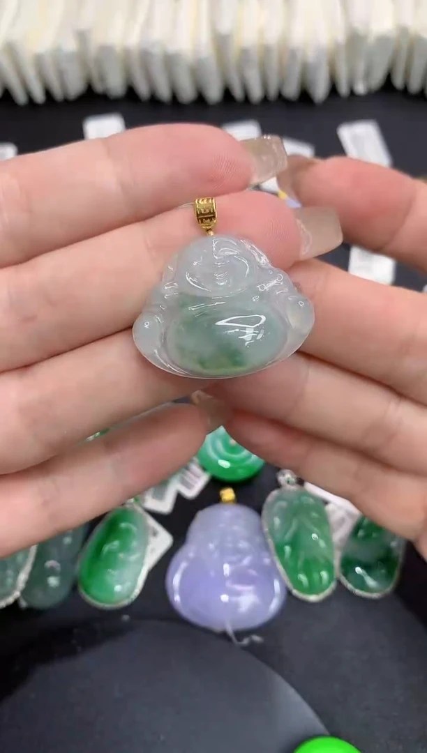 吊坠(不含链)18K金镶嵌翡翠111