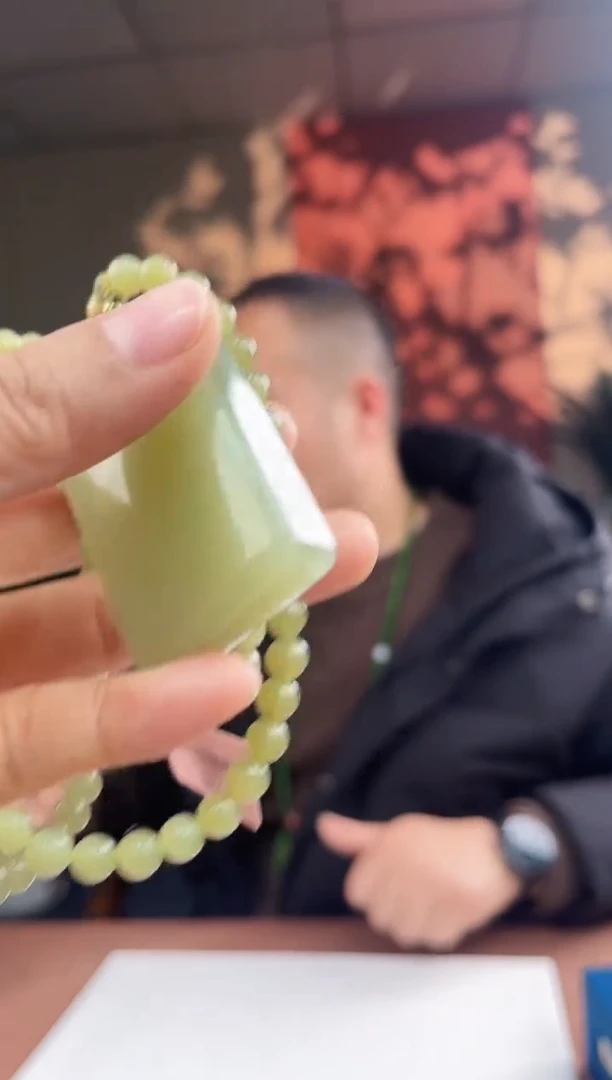 颈饰未镶嵌和田玉a66