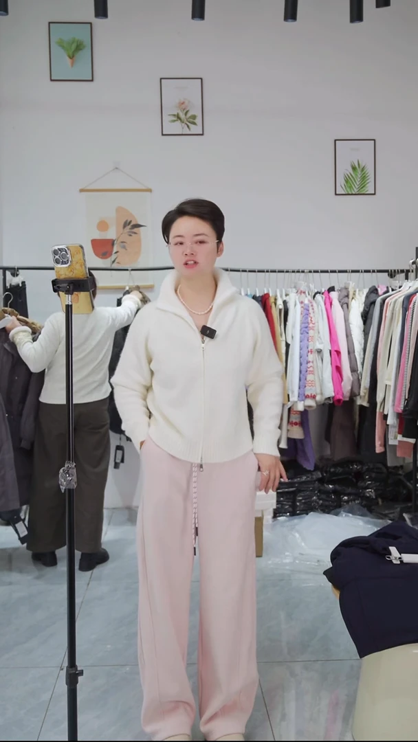 粉色   加绒女裤