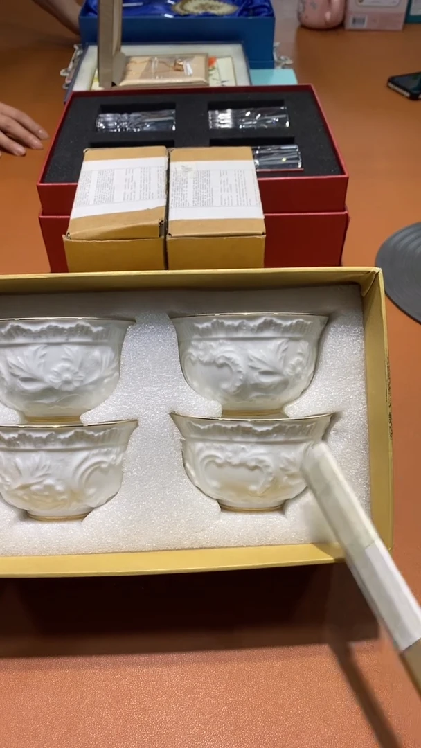 瓷片全场正品   一件不留@@1