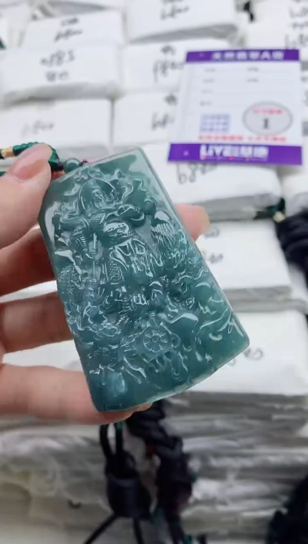 颈饰未镶嵌翡翠8