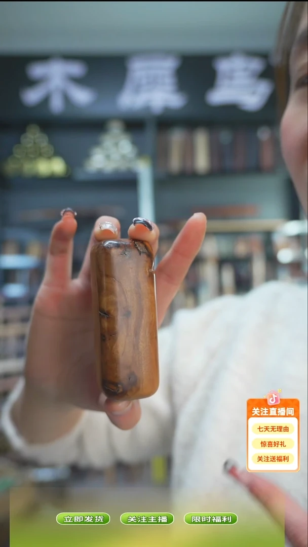 木手作木制雕刻品