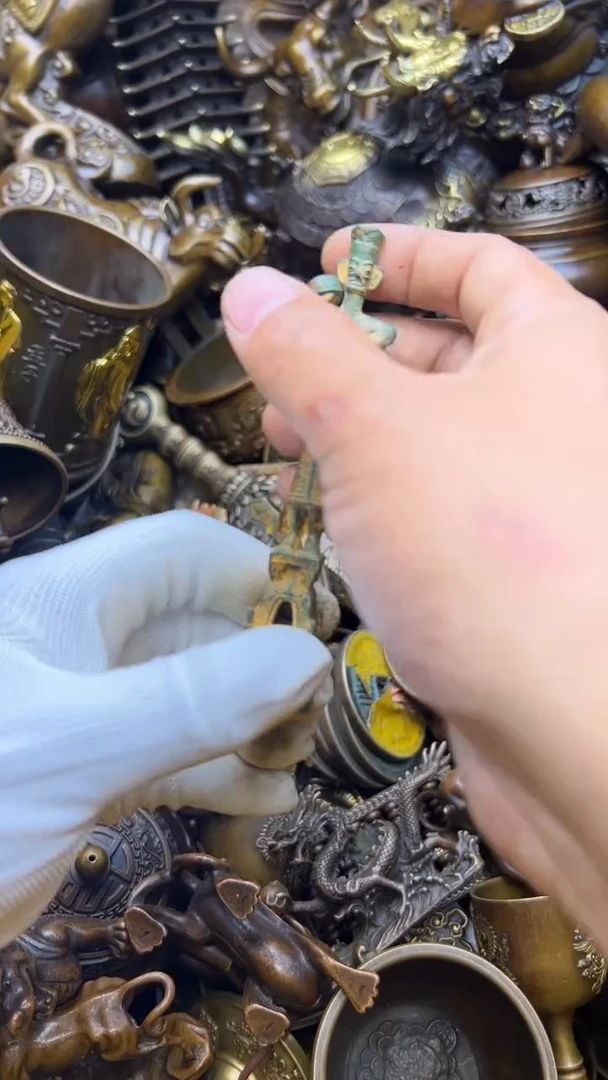 精美铜器，点击下单
