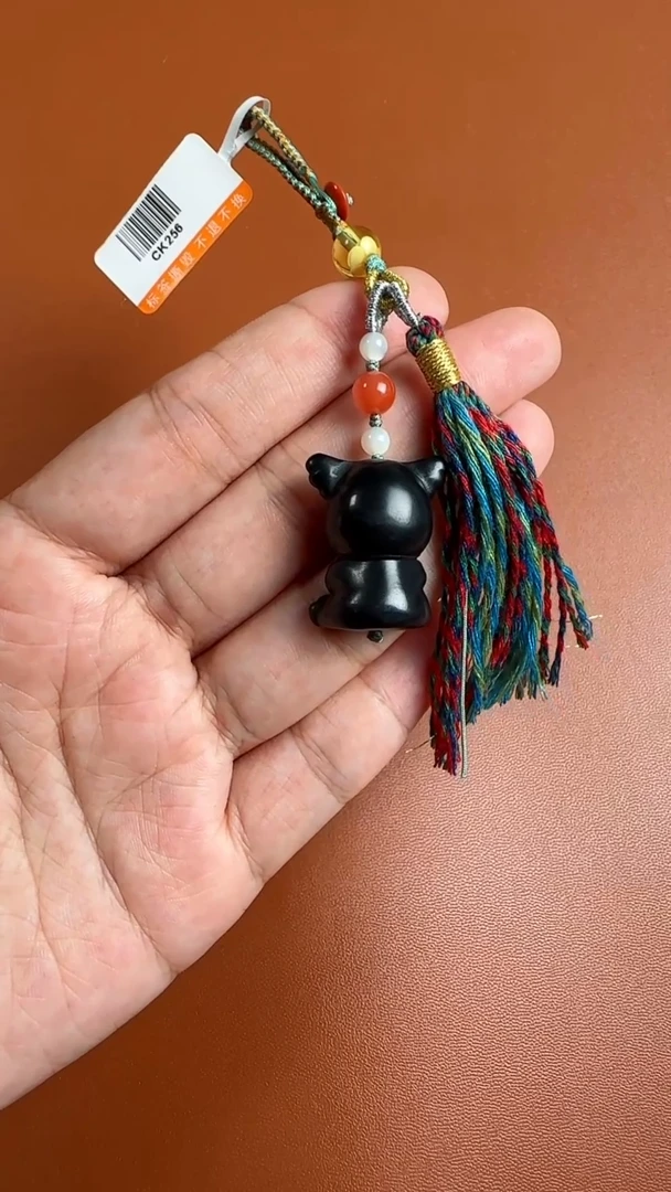 未镶嵌和田玉手机链墨玉钥匙挂