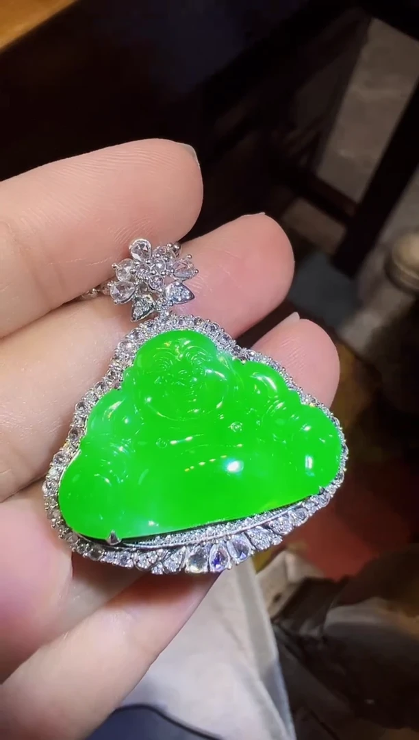 吊坠(不含链)18K金镶嵌翡翠佛公