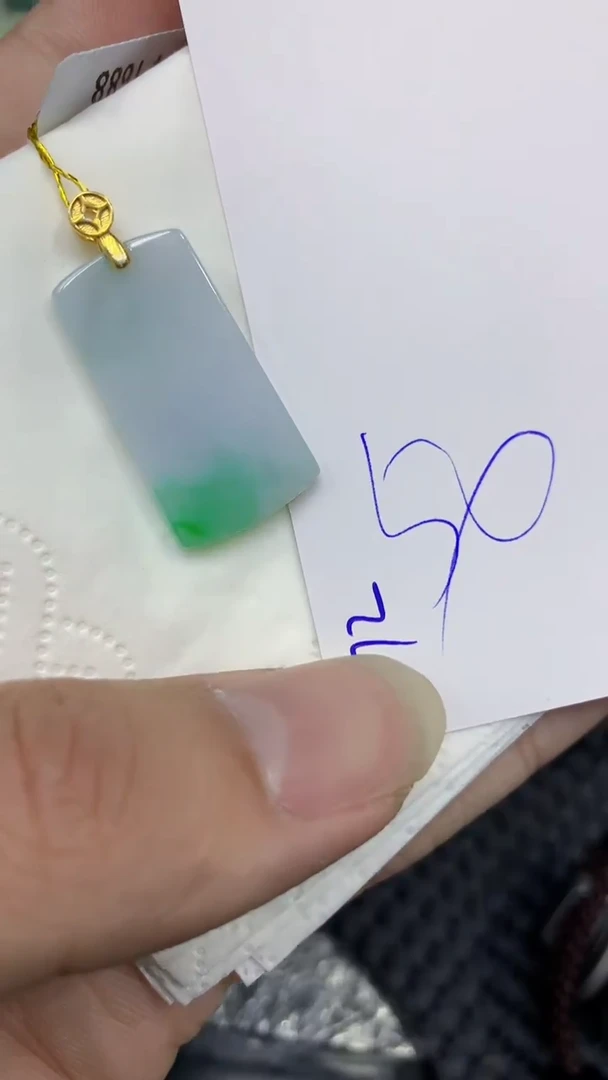 颈饰未镶嵌翡翠缅甸A货翡翠