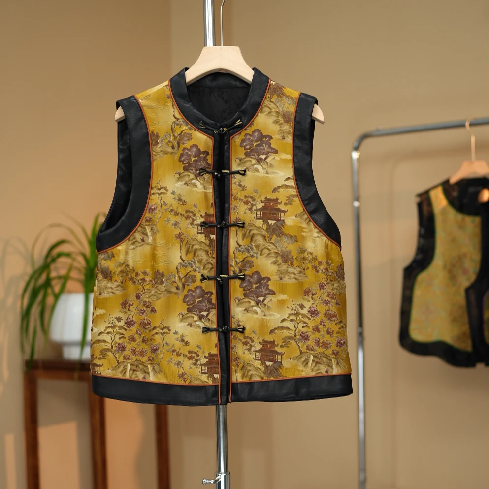 【亭台楼阁】新中式国风提花马甲女复古盘扣立领冬季贵气老钱风百搭