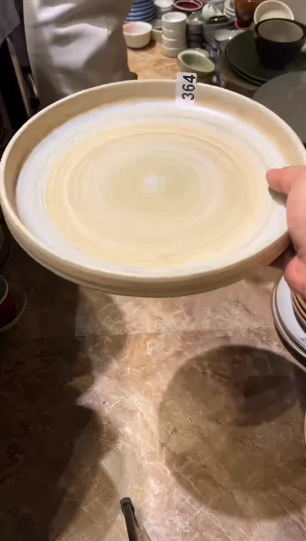 【闪购商品】瓷片364微瑕黄刷釉立口盘1个