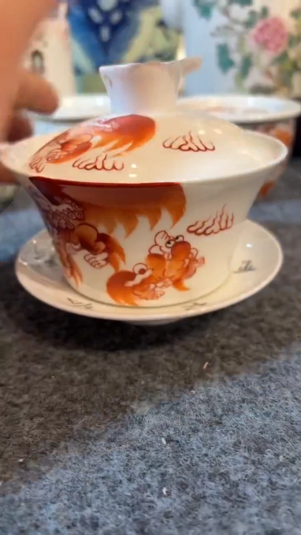 摆件瓷摆件瓷摆件狮子盖碗