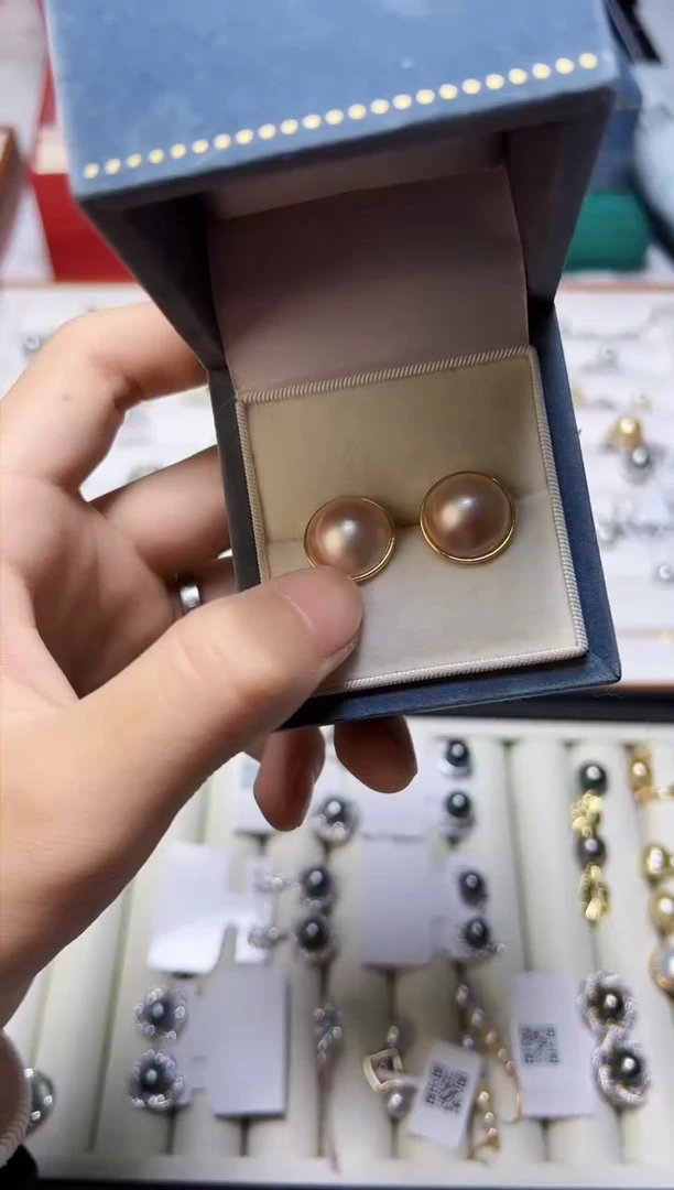 【闪购商品】拼合珍珠（马贝珠）耳饰银S925镶嵌124