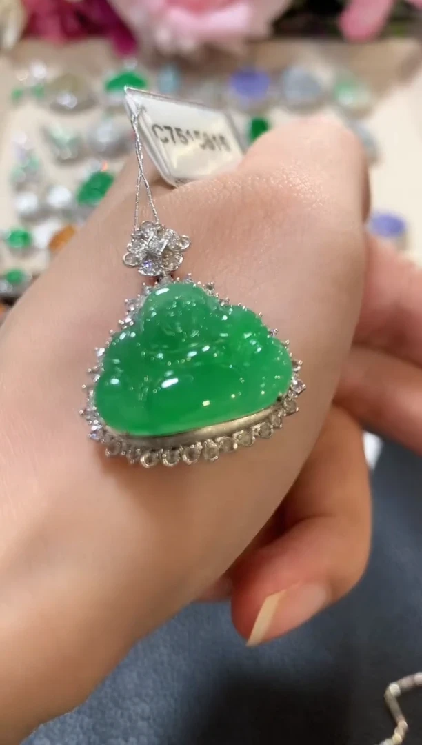 吊坠(不含链)18K金镶嵌翡翠n61