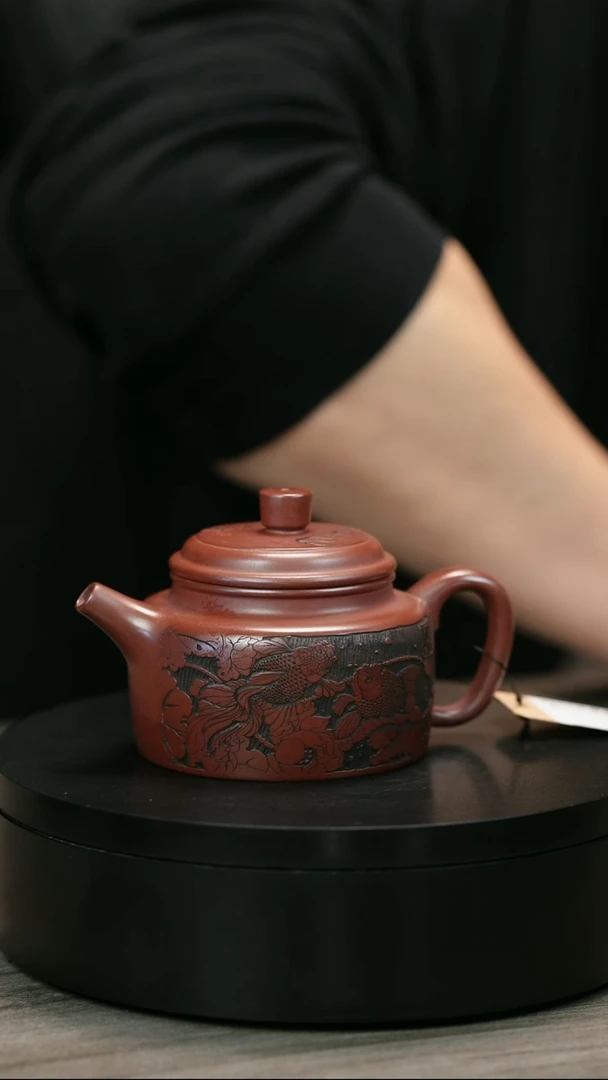 茶壶紫砂用****权H2419李發香龙血砂荷气生财德中