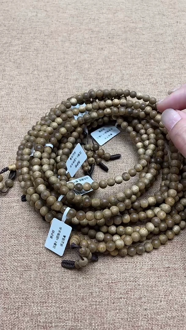 沉香手串菩萨棋0.6圆珠多圈多样性发其一