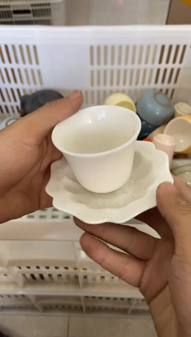 杯无运费险有瑕疵的有点脏介意勿拍