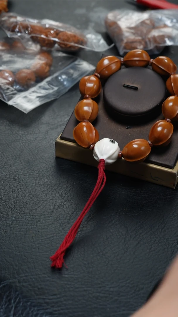 橄榄核手串鱼子精品核文化-++