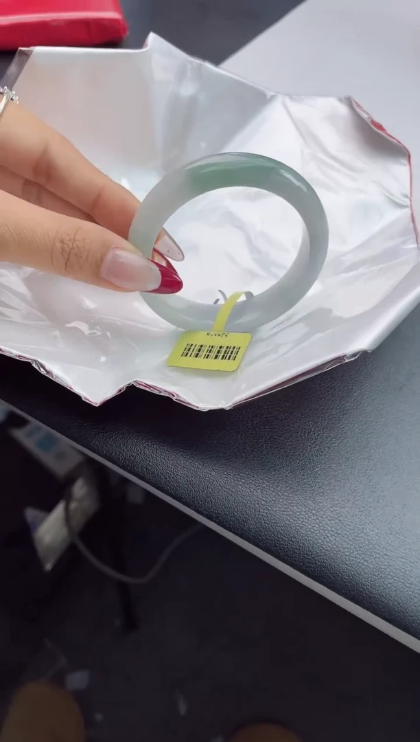 【闪购商品】翡翠手镯未镶嵌31翡翠手镯