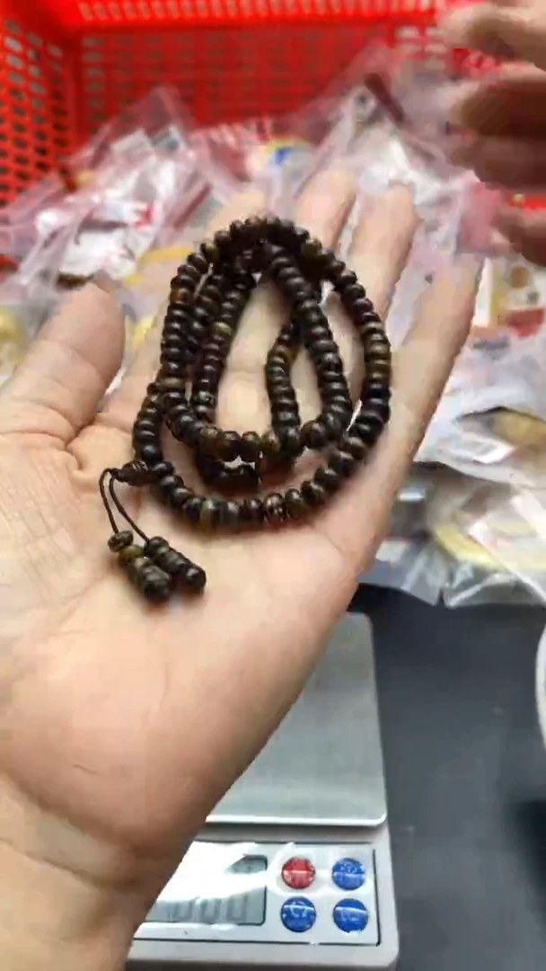 琥珀未镶嵌珠宝奇石131