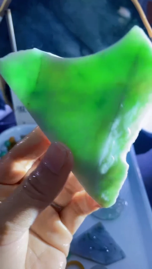 未镶嵌挂件翡翠天然缅甸翡翠A货