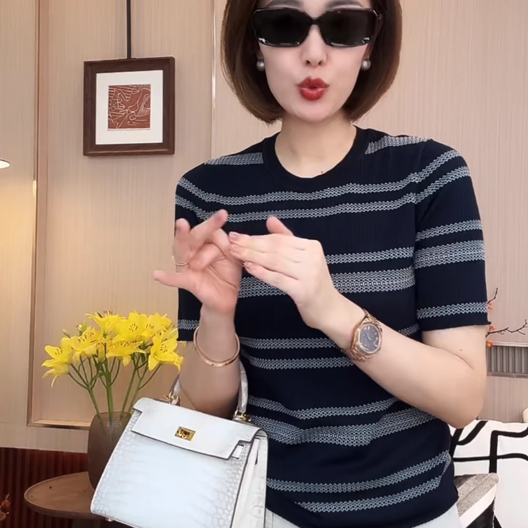 2025夏新款百搭时尚圆领短袖t恤欧货撞色条纹镂空薄款针织上衣女