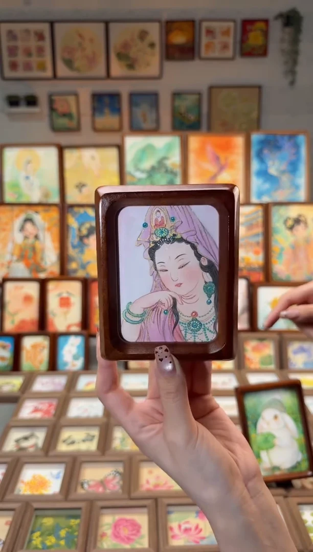 国画紫衣观音 手绘国画4