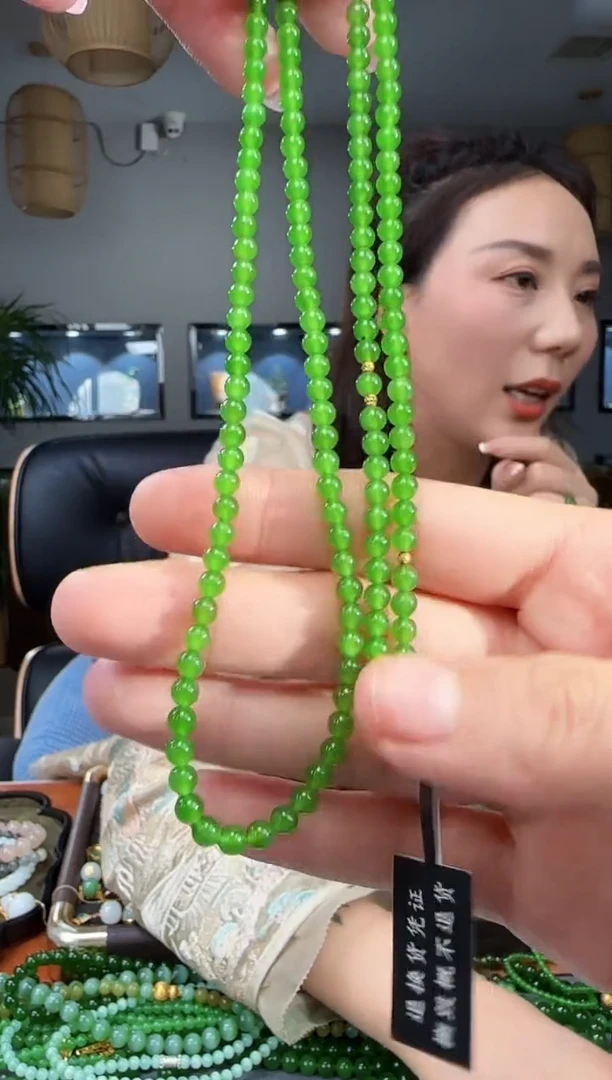 吊坠(不含链)18K金镶嵌和田玉1