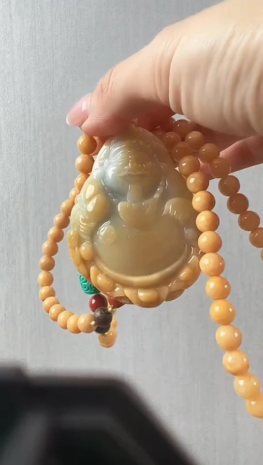 颈饰未镶嵌翡翠财神