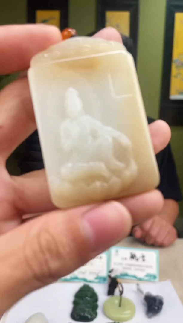 定制和田玉多样性发货 拍一发一