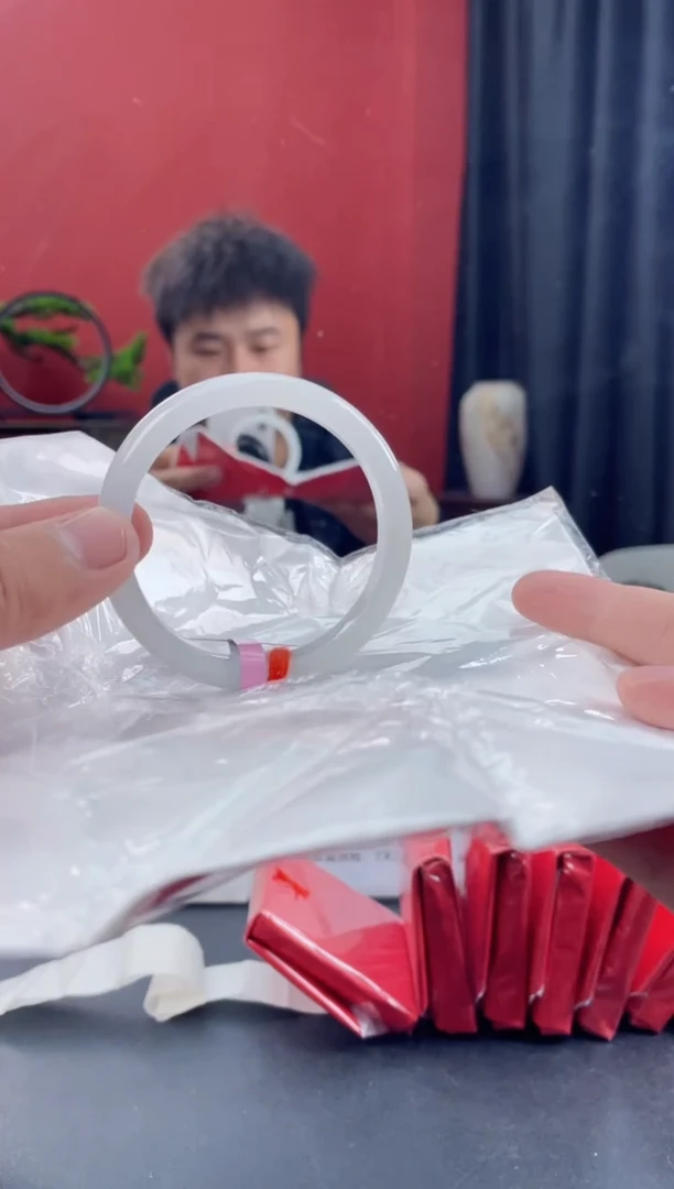 未镶嵌手镯翡翠12