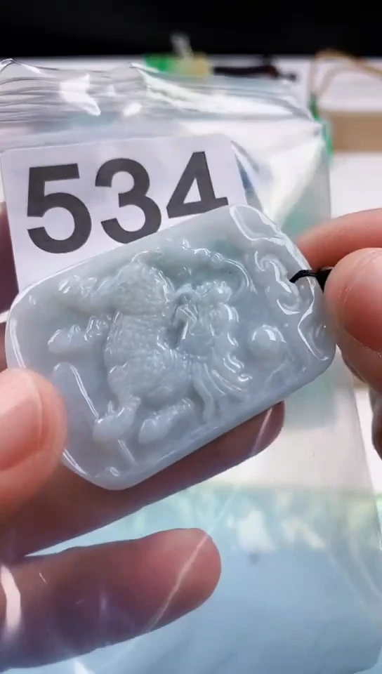 【闪购商品】翡翠挂件未镶嵌天然翡翠吊坠挂件