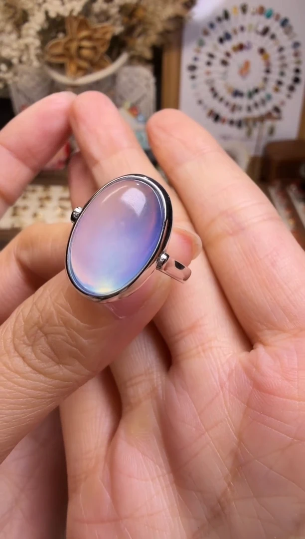 水晶摆件未镶嵌戒指