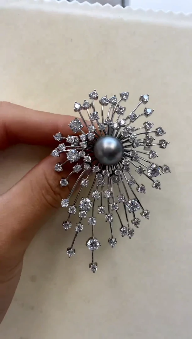 未镶嵌胸饰海水珍珠