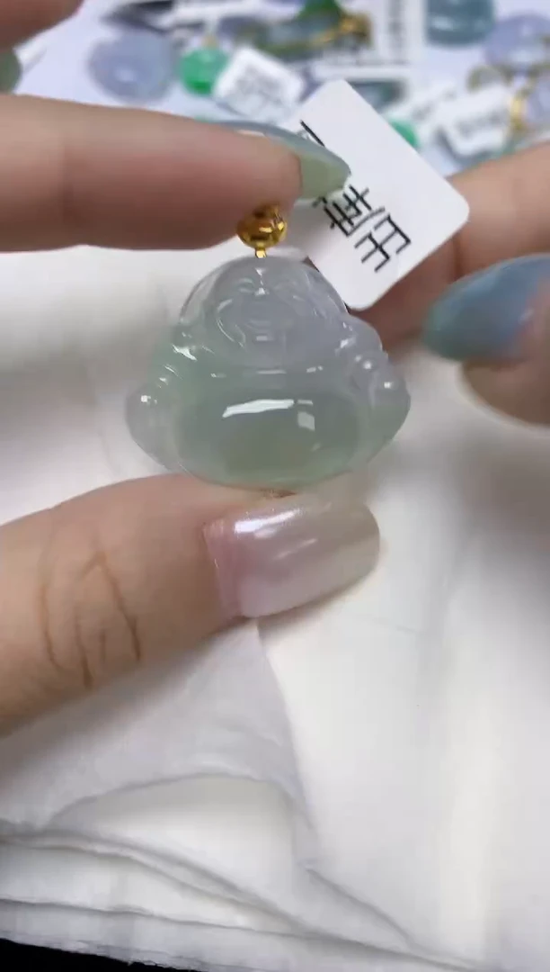 翡翠18K金镶嵌颈饰天然缅甸翡翠A货